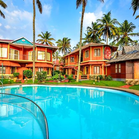 Krishnatheeram Ayur Holy Beach Resorts Varkala Buitenkant foto